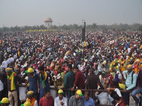 raja bhaiya mega rally in ramabai ground lucknow raja bhaiya mega rally in ramabai ground lucknow