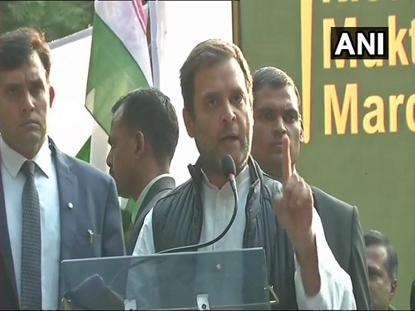 Rahul Gandhi at farmers’ protest in Delhi, says debt of farmers must be waived off Rahul Gandhi at farmers’ protest in Delhi, says debt of farmers must be waived off