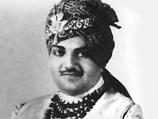 एक समारोह में देखा था जुबैदा को