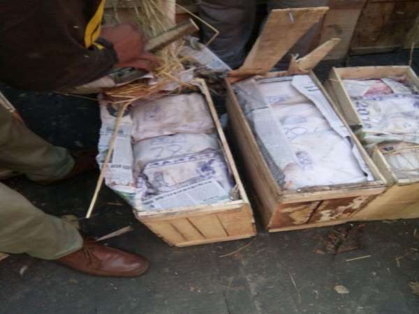 Heroin worth Rs 200 crore seized from apple cartons seized from a highway toll plaza in jammu and Kashmir Heroin worth Rs 200 crore seized from apple cartons seized from a highway toll plaza in jammu and Kashmir
