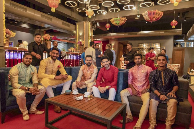 Pics: विराट कोहली ने खास बच्चों के साथ मनाई दिवाली Pics: विराट कोहली ने खास बच्चों के साथ मनाई दिवाली