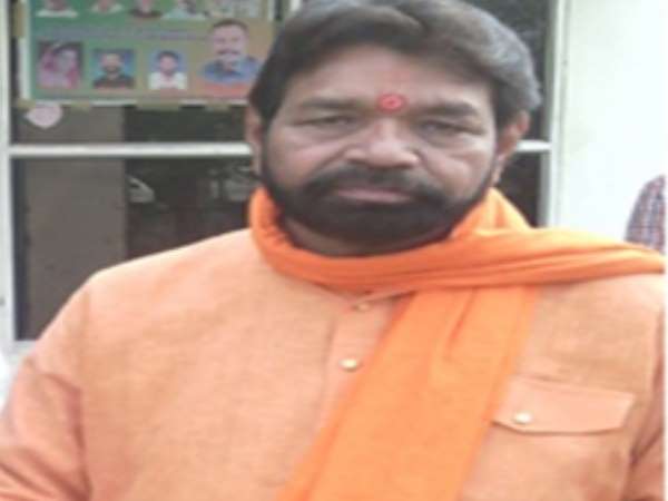 कुसमारिया का टिकट ऐन वक्त पर कटा तो दमोह से भर दिया पर्चा