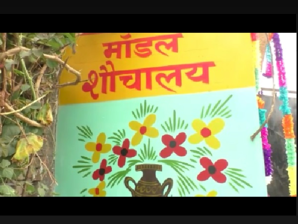 90% घरों में शौचालय बन चुके