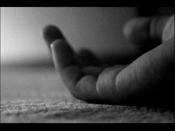 Death, self-murder, extreme step, death in love, fansi, murder suicide, suicide, self-murder and suicide, crime, Pune, Maharashtra, maharashtra police, committed suicide, love affair, प्रेम-प्रसंग, Hangs Himself in pune, Hangs Himself, boyfriend and girlfriend Death, self-murder, extreme step, death in love, fansi, murder suicide, suicide, self-murder and suicide, crime, Pune, Maharashtra, maharashtra police, committed suicide, love affair, प्रेम-प्रसंग, Hangs Himself in pune, Hangs Himself, boyfriend and girlfriend