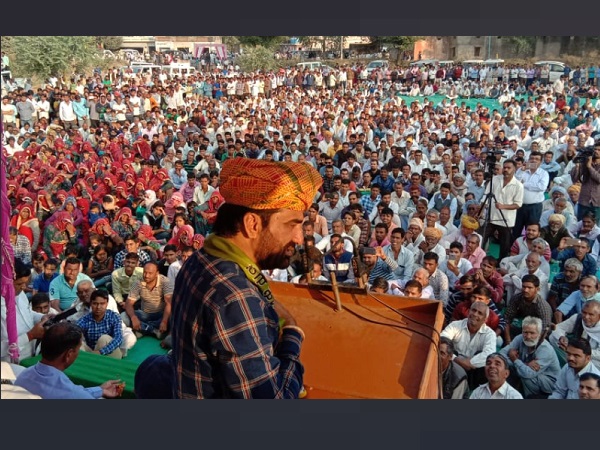 'अकेला राजस्थान के अस्तित्व की लड़ाई लड़ रहा'