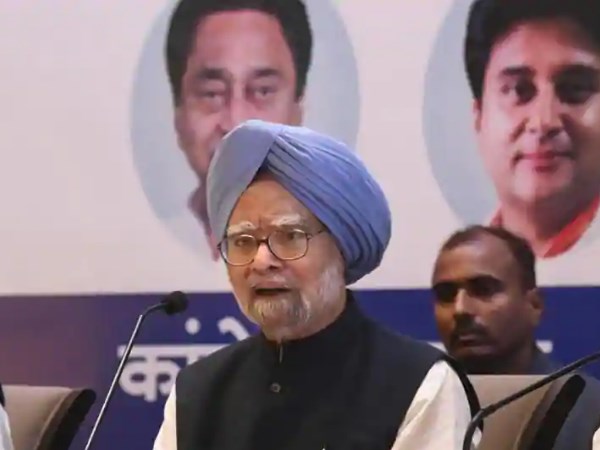 नोटबंदी संगठित लूट का हिस्सा है
