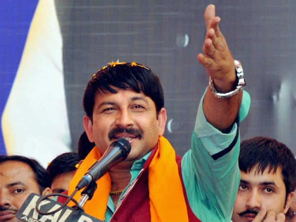 दिल्ली सिग्नेचर ब्रिज हंगामा: मनोज तिवारी ने केजरीवाल और अमानतुल्लाह के खिलाफ दर्ज कराया FIR दिल्ली सिग्नेचर ब्रिज हंगामा: मनोज तिवारी ने केजरीवाल और अमानतुल्लाह के खिलाफ दर्ज कराया FIR