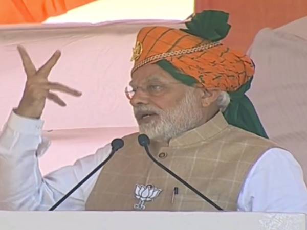 कांग्रेस माओवादियों को क्रान्तिकारी बता रही