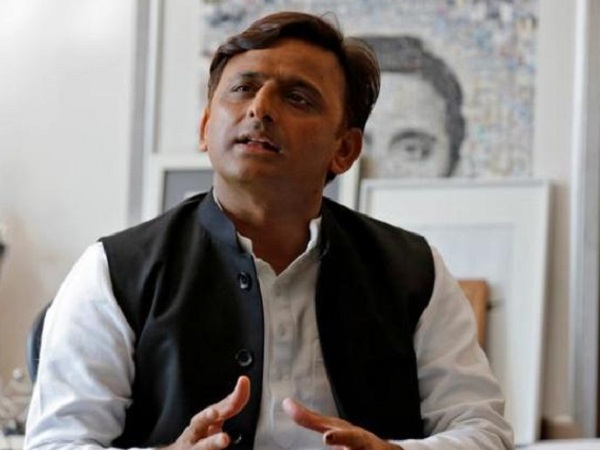 sp president akhilesh yadav targets yogi adityanath over his remarks on hanuman chalisa sp president akhilesh yadav targets yogi adityanath over his remarks on hanuman chalisa