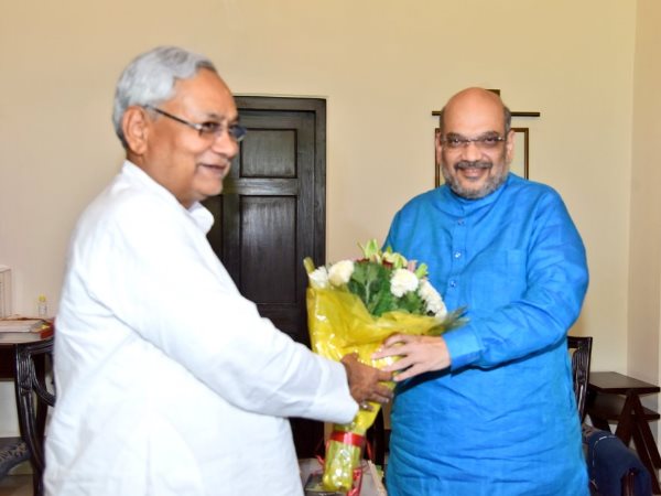 2019 को लेकर बिहार में सियासत गरमाई