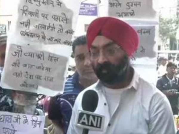 Delhi traders protest against SC order on green crackers by putting firecrackers inside vegetables Delhi traders protest against SC order on green crackers by putting firecrackers inside vegetables