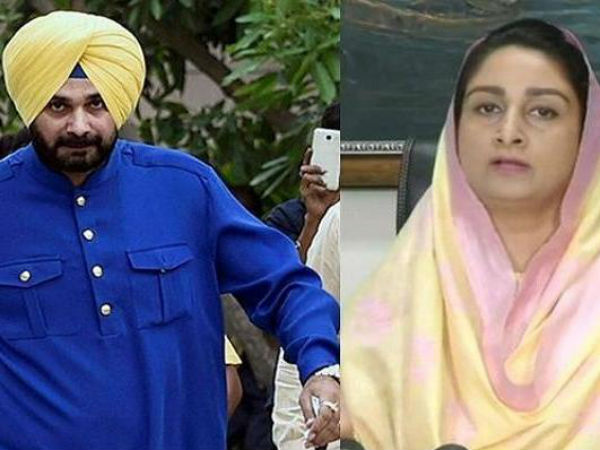 किस मुंह से जा रही हैं हरसिमरत कौर पंजाब?