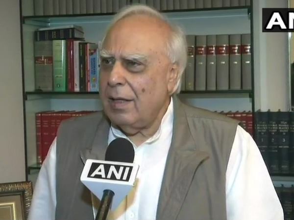 Kapil Sibal reaction over narendra modi dada dadi remark in election rally Kapil Sibal reaction over narendra modi dada dadi remark in election rally