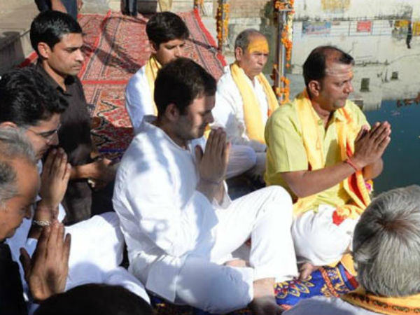 एक ही दिन दो धार्मिक स्थान पर पहुंचे राहुल
