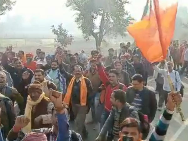 'लालीपॉप की बात मत करिए, गुलगुले खाने का इंतजार कीजिए'