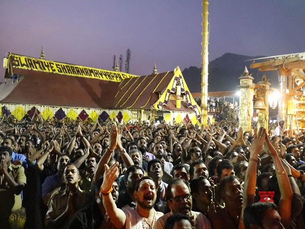 sabarimala protest wide spreading after the arrest of several pilgrims at sannidhanam sabarimala protest wide spreading after the arrest of several pilgrims at sannidhanam