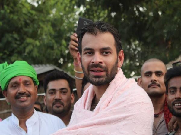 Tejpratap Yadav Divorce case: Lalu Yadavs son searching for peace in Mathura, said please leave me alone Tejpratap Yadav Divorce case: Lalu Yadavs son searching for peace in Mathura, said please leave me alone
