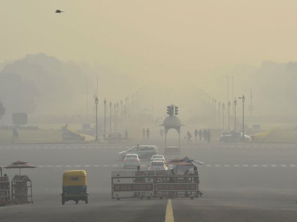 delhi pollution: Heavy and medium goods vehicles not allowed to enter Delhi from 11 pm tonight, Ban till 11th December delhi pollution: Heavy and medium goods vehicles not allowed to enter Delhi from 11 pm tonight, Ban till 11th December