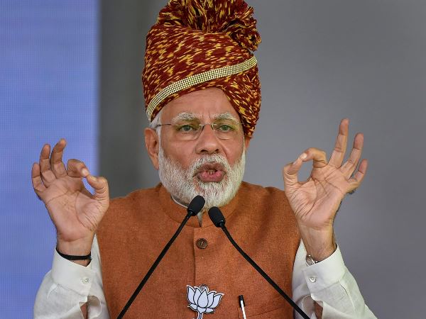 नेहरू की वजह से किसानों को पीड़ा झेलनी पड़ी: पीएम मोदी नेहरू की वजह से किसानों को पीड़ा झेलनी पड़ी: पीएम मोदी