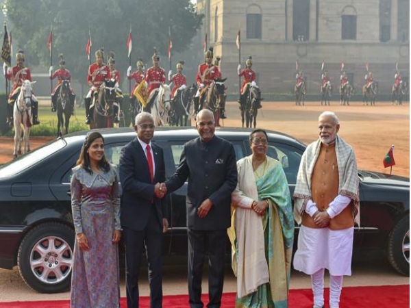 मालदीव के राष्ट्रपति पहली विदेश यात्रा पर पहुंचे भारत मालदीव के राष्ट्रपति पहली विदेश यात्रा पर पहुंचे भारत