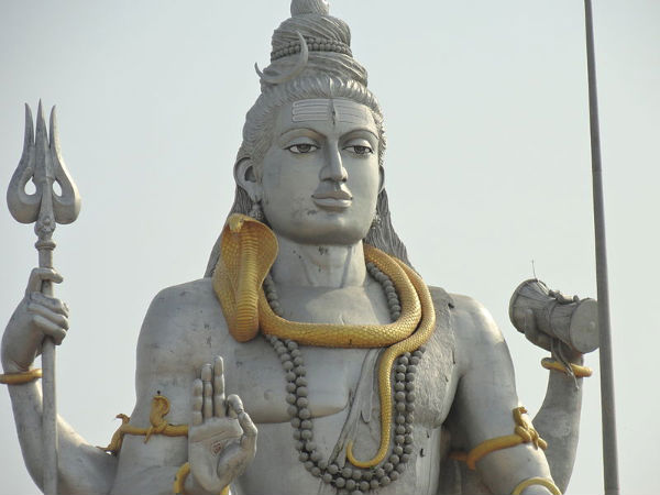 महानवमीं भी सोमवार को