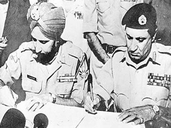 विजय दिवस आज