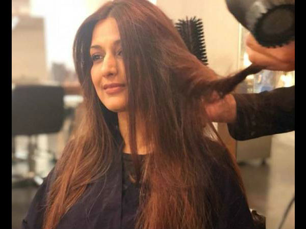 कैंसर के इलाज के दौरान खोना पड़ा था बाल