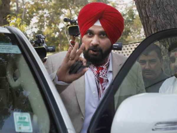 राहुल गांधी कैप्टन (अमरिंदर सिंह) के भी कैप्टन हैं