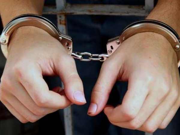 पुलिस ने किया गिरफ्तार