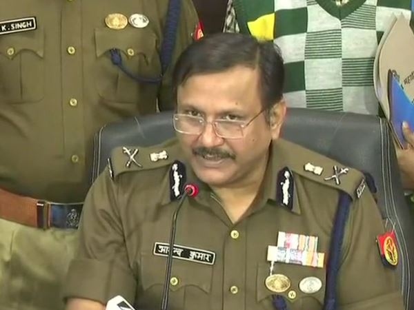 'इंस्पेक्टर सुबोध सिंह को शहीद का दर्जा दिया गया'