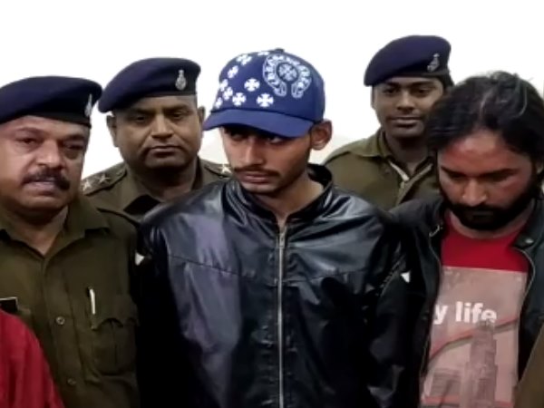 महंगे शौक करने थे पूरे
