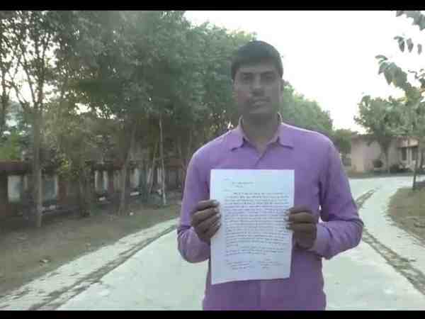 मऊ में पीड़ित परिवार से रिश्वत की मांग करते पुलिस का वीडियो वायरल मऊ में पीड़ित परिवार से रिश्वत की मांग करते पुलिस का वीडियो वायरल