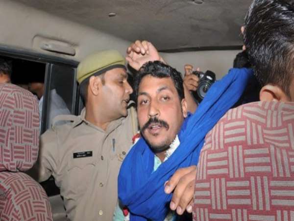Bhim Army chief Chandrashekhar Azad detained in mumbai, says BJP Govt imposing undeclared emergency in Maharashtra Bhim Army chief Chandrashekhar Azad detained in mumbai, says BJP Govt imposing undeclared emergency in Maharashtra
