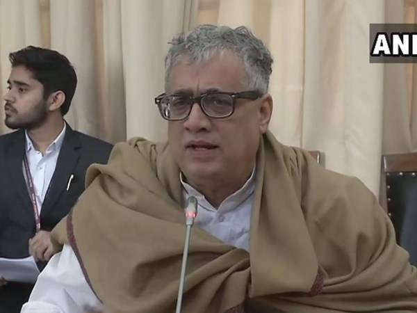 एयर इंडिया का रिपोर्ट कार्ड सबसे बेहतर