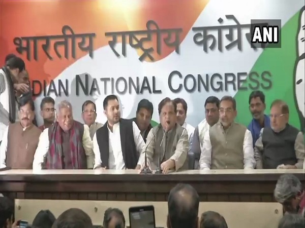 कुशवाहा बोले- बिहार की जनता के आदेश पर आए एक मंच पर