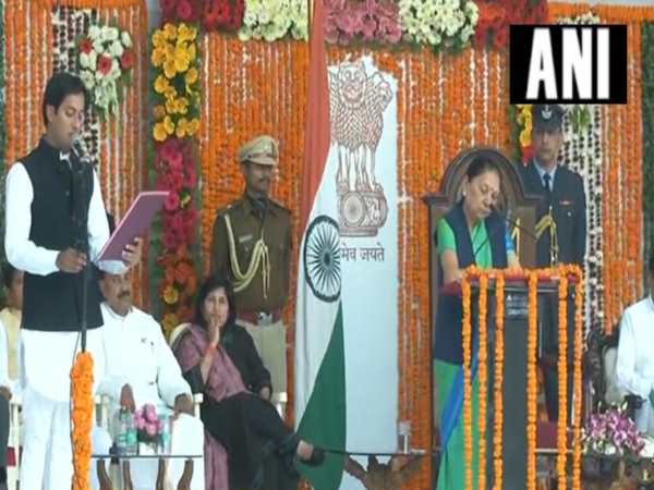 MP Cm kamal naths cabinet minister oath ceremony MP Cm kamal naths cabinet minister oath ceremony