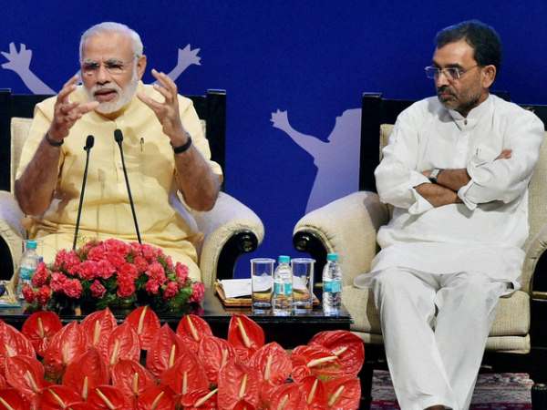 याचना नहीं अब रण होगा, संघर्ष महाभीषण होगा