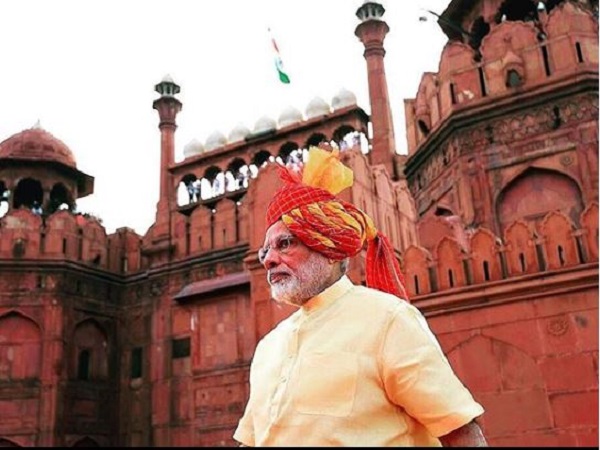 विरुष्का के साथ तस्वीर ने पीएम मोदी को इंस्टाग्राम पर बना दिया सुपर स्टार