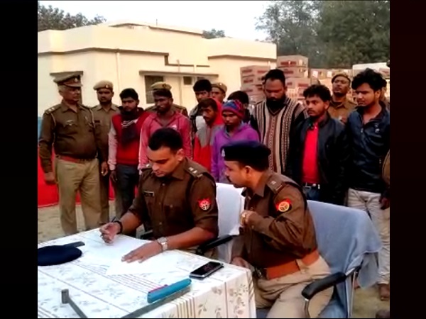 Illegal Alcohol, Bjp Leader, Godown, Amethi, liquor, amethi , Uttar Pradesh, गोरखधंधा, शराब, अमेठी Illegal Alcohol, Bjp Leader, Godown, Amethi, liquor, amethi , Uttar Pradesh, गोरखधंधा, शराब, अमेठी