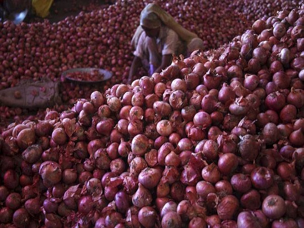 1064 रु पीएमओ के आपदा राहत कोष में दान कर दिए