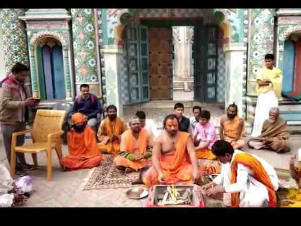 swami paramhans will do self immolation if ram mandir date will not be announced swami paramhans will do self immolation if ram mandir date will not be announced