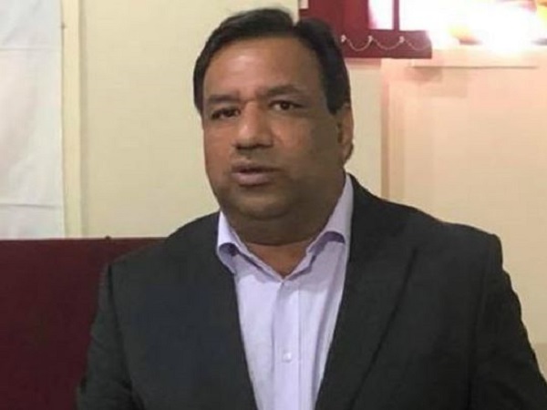महिलाओं के वॉट्सऐप ग्रुप में टॉपलेस तस्वीर डालने पर मारूफ ने दी ये सफाई