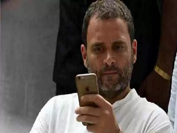 chhattisgarh polls: Rahul gandhi making Phone calls asks Party men to who will be CM chhattisgarh polls: Rahul gandhi making Phone calls asks Party men to who will be CM