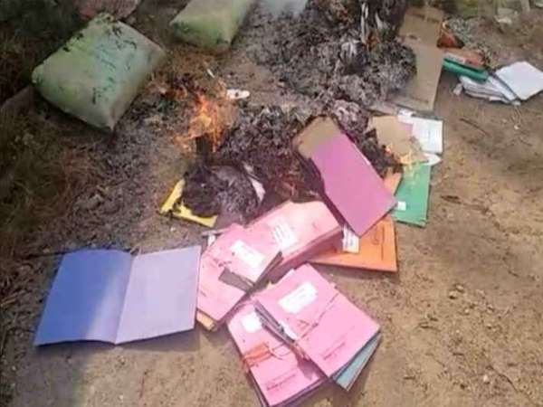 files burned before the vacant housing of former Home Minister Ramsevak Paikra in Chhattisgarh files burned before the vacant housing of former Home Minister Ramsevak Paikra in Chhattisgarh