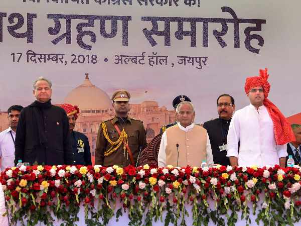 राजस्थान में गहलोत बने सीएम, पायलट डिप्टी सीएम