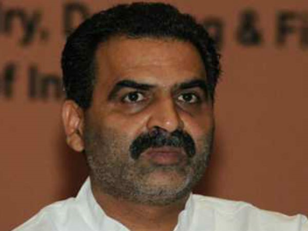 'कम बच्चों वाले लोगों को अधिक सुविधाएं दी जाएं'