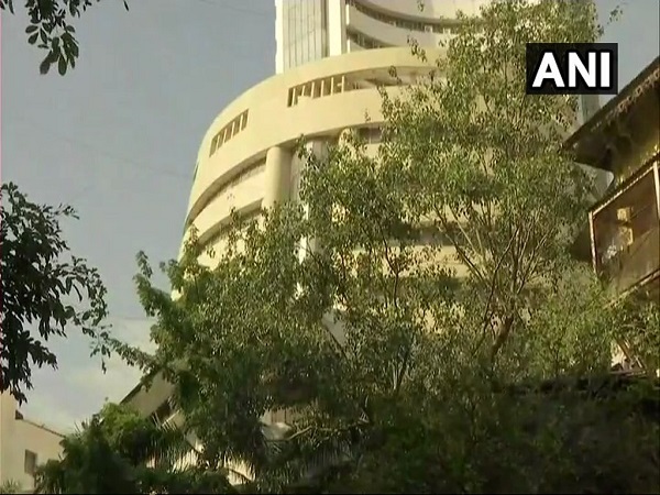 sensex nifty plunges on monday in early trade sensex nifty plunges on monday in early trade