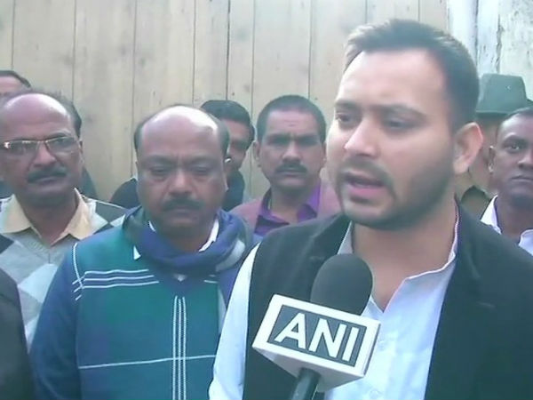 क्षेत्रीय दलों को खत्म करने की कोशिश