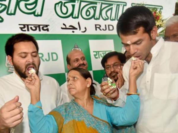 तेजस्वी-तेजप्रताप, दो भाइयों की राजनीति