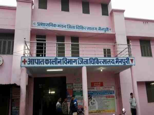 पहले आरोपी ने किया रेप फिर दी जान से मारने की धमकी, पीड़िता ने किया आत्मदाह, हालत गंभीर पहले आरोपी ने किया रेप फिर दी जान से मारने की धमकी, पीड़िता ने किया आत्मदाह, हालत गंभीर